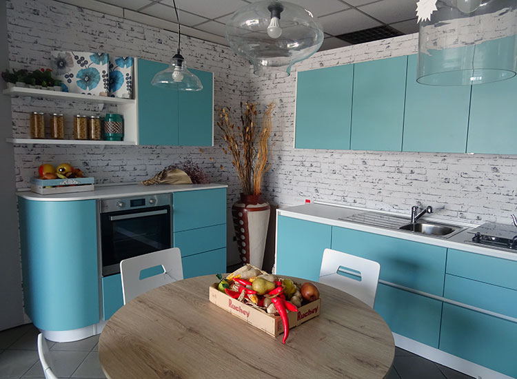 Zago e Ortalli: Fuori tutto dal 27 settembre, per chiusura attività